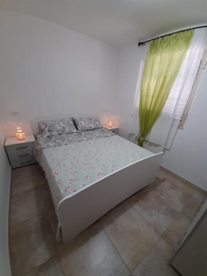 Casa Vacanze Leonardo Пескичи Экстерьер фото