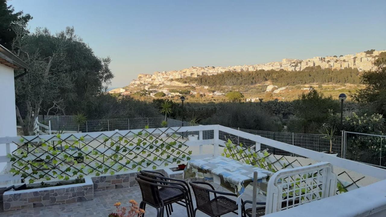 Casa Vacanze Leonardo Пескичи Экстерьер фото